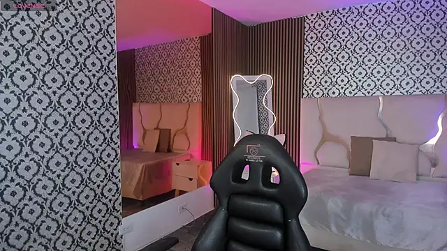 penelope tay1 online show from January 17, 3:11 am