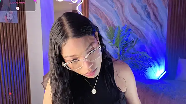 penelope tay1 online show from May 28, 3:15 am