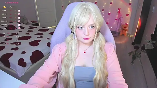 Amy honey angel online show from February 4, 9:07 am