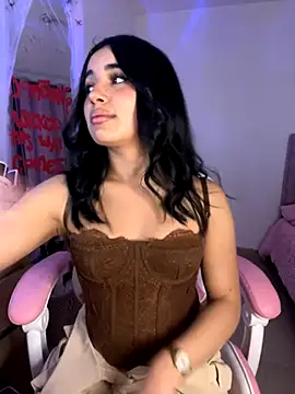 Emily-14 online show from October 28, 5:00 am