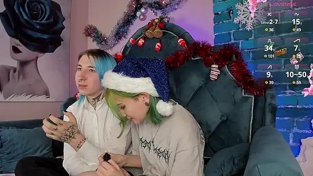 Snapshot of Milten-Trish chatting on December 16, 8:37 pm Milten-Trish online show from December 16, 8:37 pm