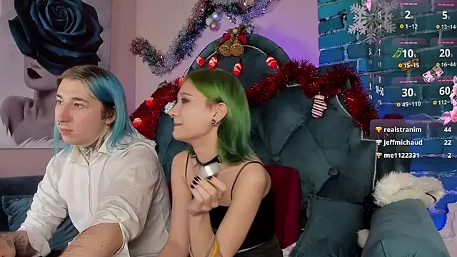 Snapshot of Milten-Trish chatting on December 16, 11:39 pm Milten-Trish online show from December 16, 11:39 pm