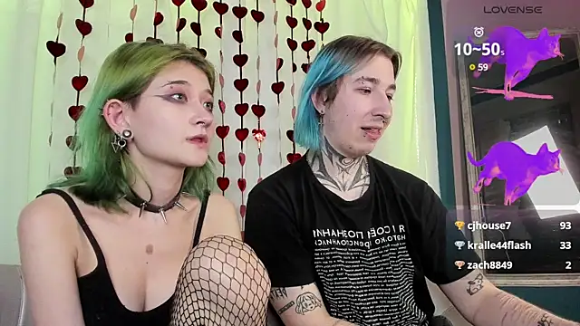 Snapshot of Milten-Trish chatting on February 23, 10:31 pm Milten-Trish online show from February 23, 10:31 pm