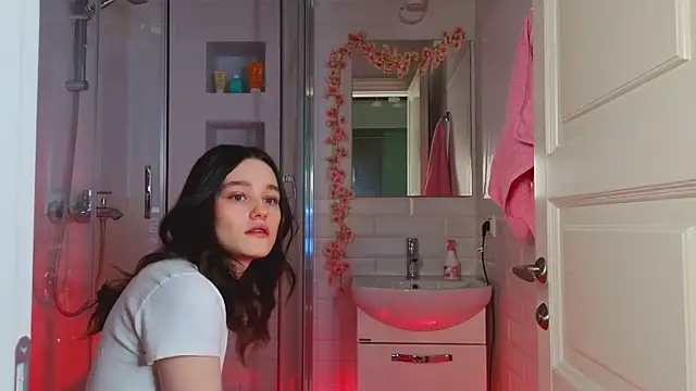 Mia Mia M online show from February 22, 5:55 am