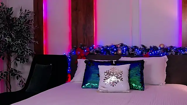 SkylerSpark online show from December 21, 7:54 pm