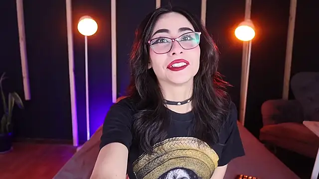 vampy dolll online show from February 4, 11:38 pm