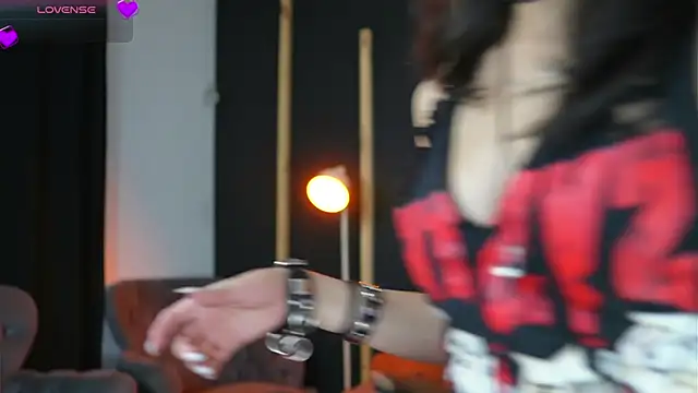 vampy dolll online show from March 15, 8:43 pm