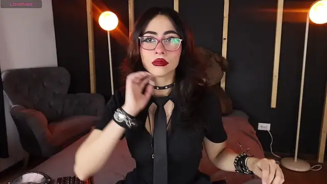 vampy dolll online show from March 22, 8:59 pm