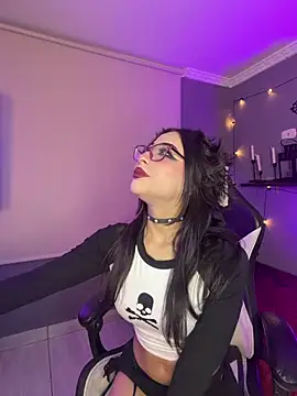 vampy dolll online show from March 20, 12:37 am