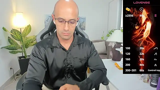 ryan master  online show from December 21, 4:25 pm