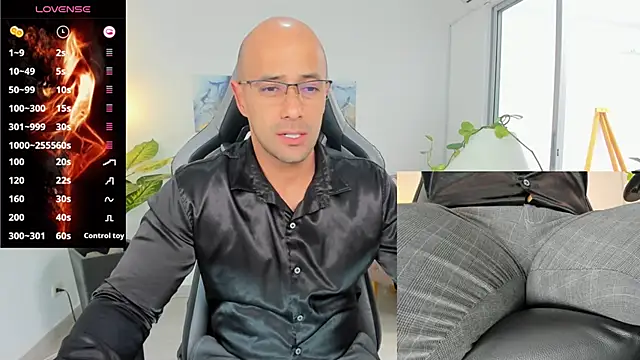 ryan master  online show from December 30, 3:35 pm