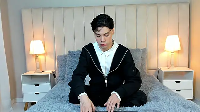 Dammon Stallion online show from February 8, 11:33 am