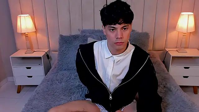 Dammon Stallion online show from February 8, 6:33 pm