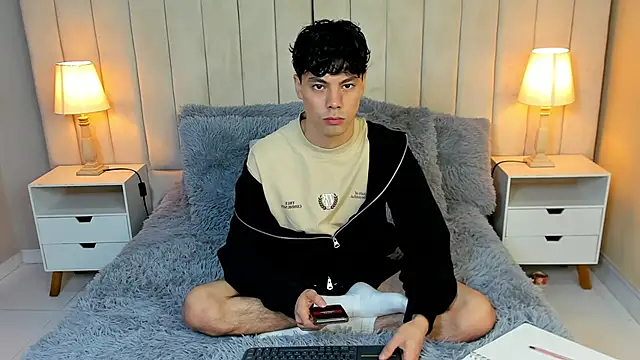 Dammon Stallion online show from February 10, 11:15 am