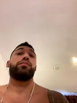 Snapshot of Sweet_and_caramel chatting on December 21, 5:09 pm Sweet and caramel online show from December 21, 5:09 pm