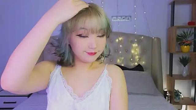 Milla Aheo online show from March 21, 9:01 pm