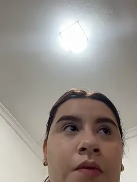 SaraBraun  online show from November 27, 1:46 pm