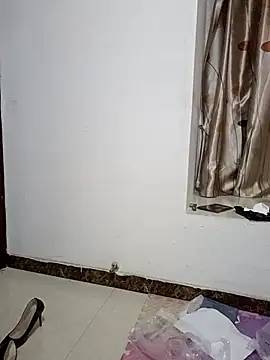 Snapshot of gunian chatting on February 12, 3:16 pm gunian online show from February 12, 3:16 pm