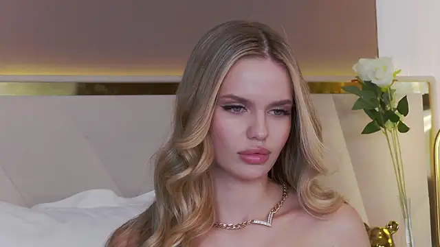 KristinaMaers online show from January 27, 12:54 am