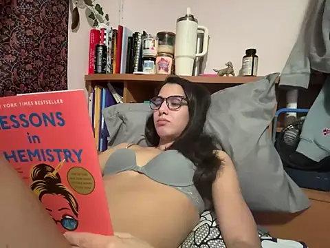 naughtynadia0502 online show from January 20, 6:10 am