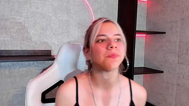 ArtemisaBlake online show from January 8, 9:12 pm