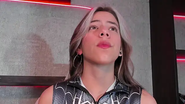 ArtemisaBlake online show from February 14, 4:31 pm