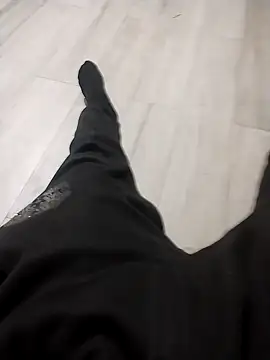 Snapshot of FlacoRiaton chatting on February 13, 10:12 am FlacoRiaton online show from February 13, 10:12 am