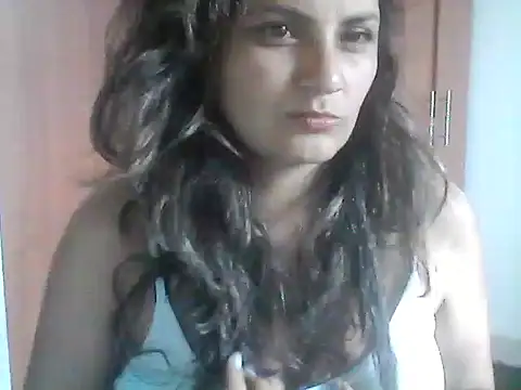 Snapshot of Mahia_M chatting on December 19, 8:23 pm Mahia M online show from December 19, 8:23 pm