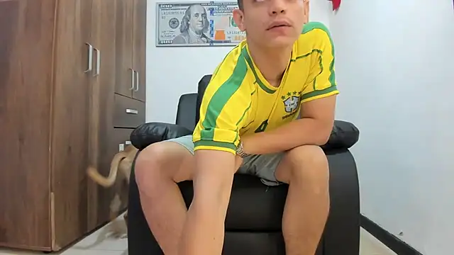 Snapshot of boss_of_cash chatting on September 13, 2:17 pm boss of cash online show from September 13, 2:17 pm