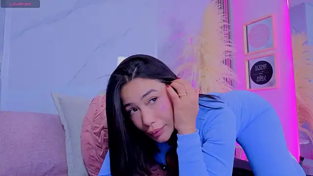 Chlooee   online show from December 23, 1:47 am