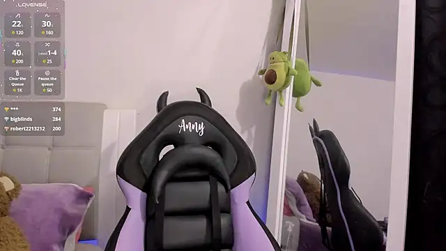 Any Roussee online show from March 1, 3:53 am