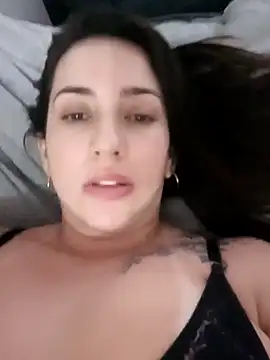 Bruninha77 online show from January 4, 10:24 pm