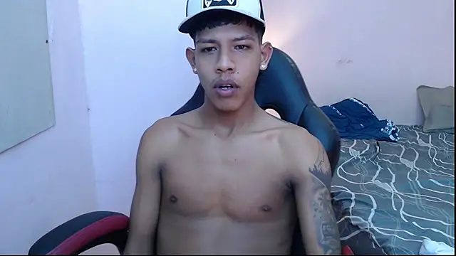 Snapshot of mr_stiven_ chatting on January 4, 9:10 am mr stiven  online show from January 4, 9:10 am