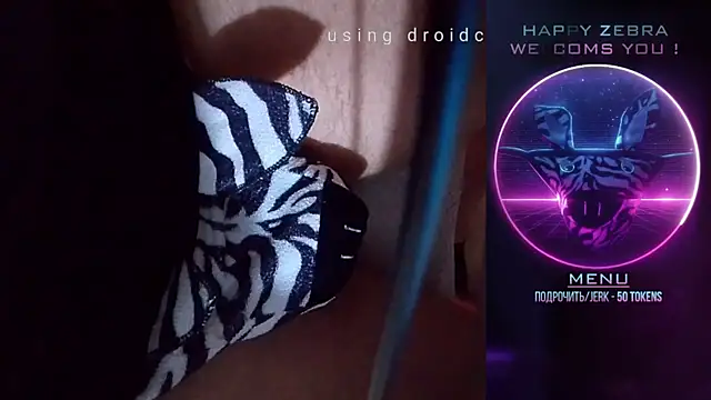 Snapshot of HappyZebra13 chatting on December 13, 4:49 pm HappyZebra13 online show from December 13, 4:49 pm