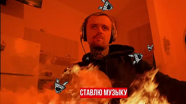 Snapshot of HappyZebra13 chatting on February 20, 4:25 pm HappyZebra13 online show from February 20, 4:25 pm