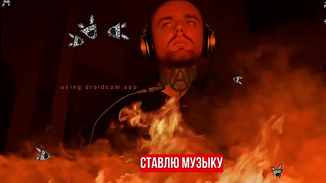 Snapshot of HappyZebra13 chatting on February 22, 10:42 pm HappyZebra13 online show from February 22, 10:42 pm