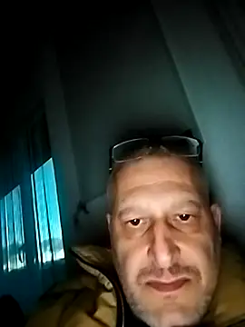 Snapshot of Husoban chatting on October 26, 4:46 pm Husoban online show from October 26, 4:46 pm