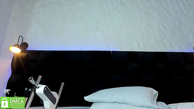 Snapshot of Camila__Gomez chatting on November 6, 12:28 pm Camila Gomez online show from November 6, 12:28 pm