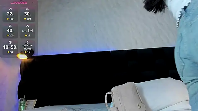 Snapshot of Camila__Gomez chatting on November 14, 12:37 pm Camila Gomez online show from November 14, 12:37 pm