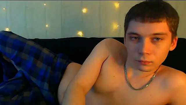 Snapshot of __sugarrebit chatting on December 21, 7:24 am sugarrebit online show from December 21, 7:24 am