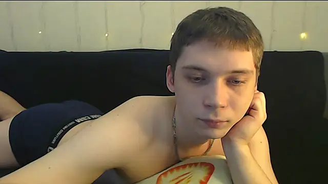 Snapshot of __sugarrebit chatting on December 21, 11:11 am sugarrebit online show from December 21, 11:11 am