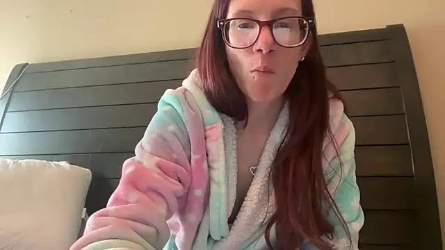 Snapshot of yourstrulylivy69 chatting on March 7, 4:11 pm yourstrulylivy69 online show from March 7, 4:11 pm