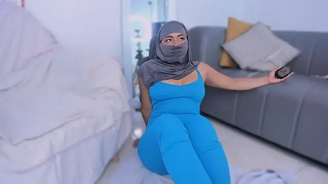 jazmin anbar online show from October 7, 6:05 pm