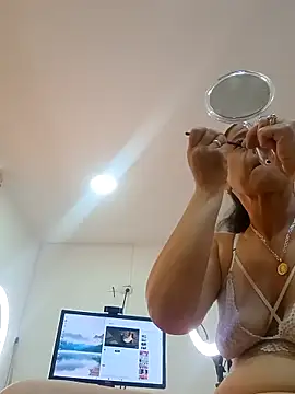 sasi luna online show from November 20, 2:06 pm