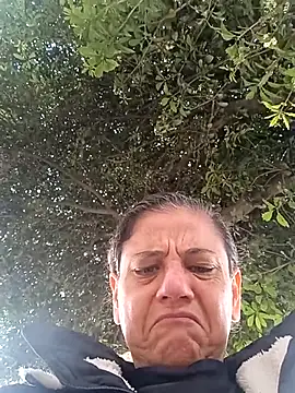 Snapshot of sasi_luna chatting on June 26, 1:15 pm sasi luna online show from June 26, 1:15 pm
