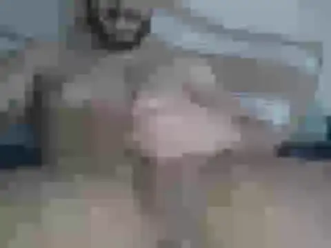 Snapshot of Strokeking4u chatting on February 27, 7:19 am Strokeking4u online show from February 27, 7:19 am