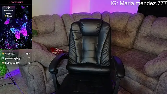 maria mendez  online show from December 17, 6:35 am