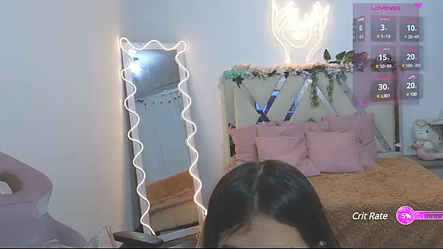 Snapshot of kittystart_tay chatting on February 1, 7:34 pm kittystart tay online show from February 1, 7:34 pm