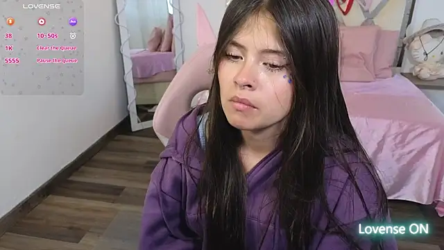 Snapshot of kittystart_tay chatting on February 20, 7:08 pm kittystart tay online show from February 20, 7:08 pm