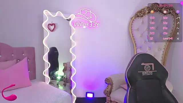 Snapshot of kittystart_tay chatting on November 23, 11:54 am kittystart tay online show from November 23, 11:54 am